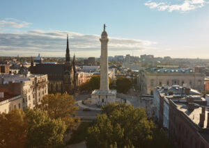 View of historic monuments in downtown Mount Vernon.