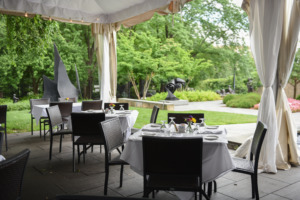 Gertrudes outdoor patio