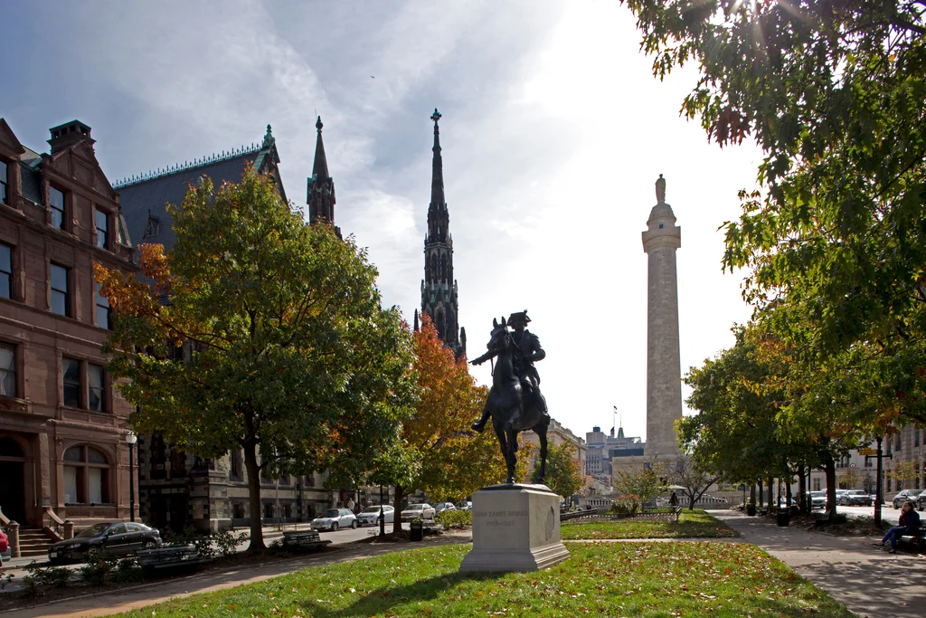 View of the Washington Monument from a distance