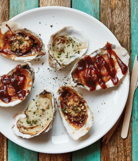 Close up of an urban Oyster Plate from above.